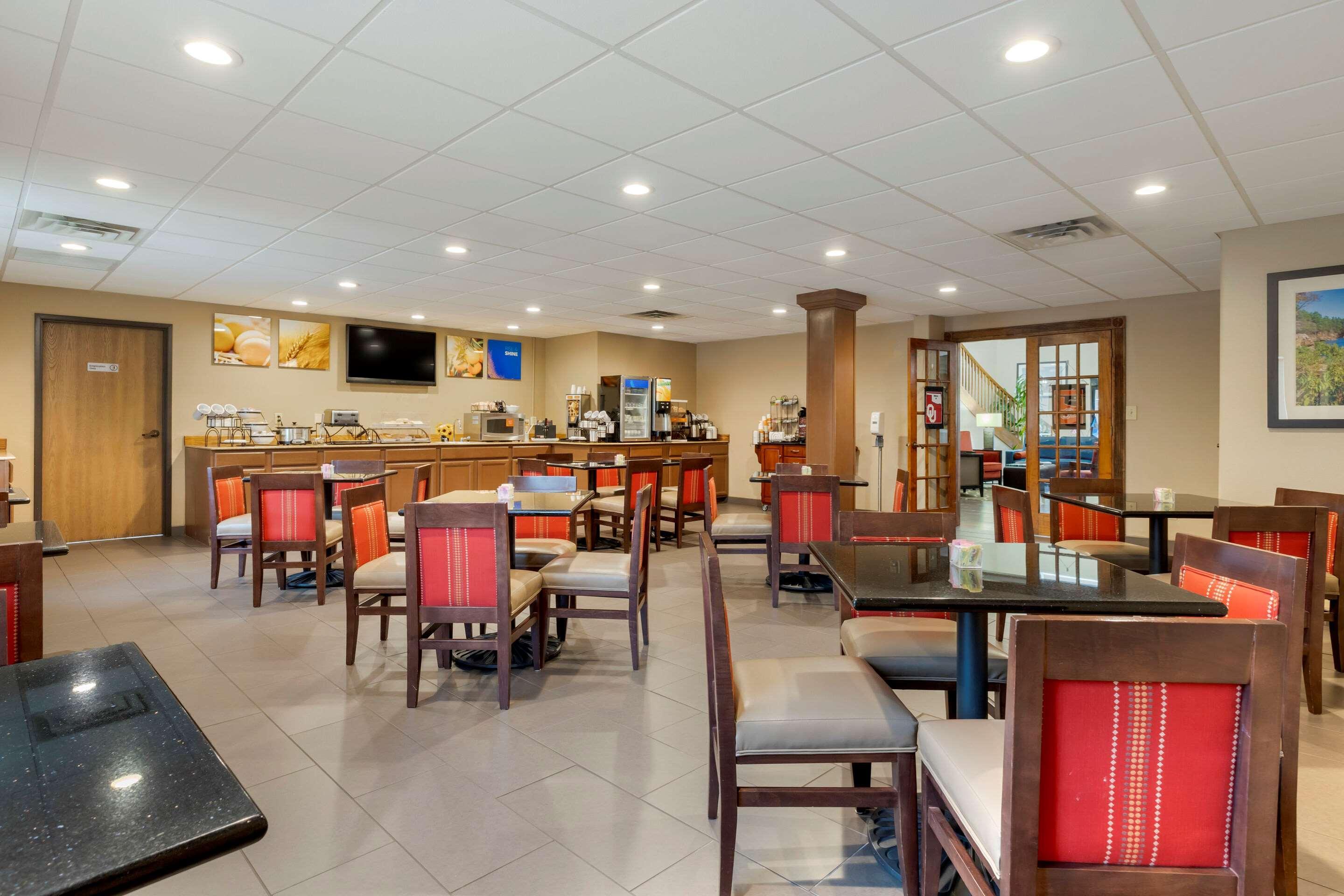 Comfort Inn & Suites Ponca City Near Marland Mansion Екстер'єр фото